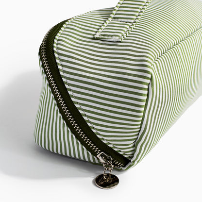 REGIMES LAY FLAT BEAUTY BAG